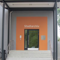 Bild vergr&ouml;&szlig;ern: Eingang Stadtarchiv