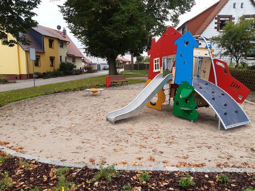 Bild vergr&ouml;&szlig;ern: SP104 Spielplatz Untere Siedlung