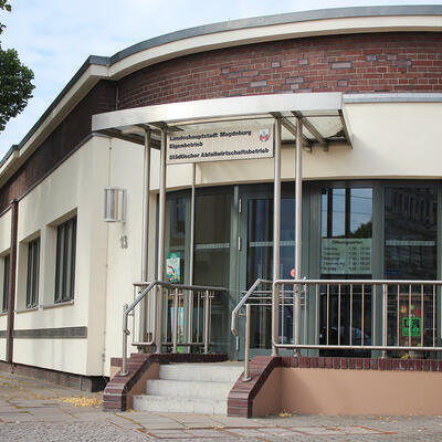 Abfallwirtschaftsbetrieb, Sternstraße 13