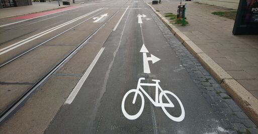 AcceleRAD-Projekt: Umsetzung gesch&uuml;tzter Radstreifen auf Gro&szlig;er Diesdorfer Str. - Leipziger Kombispur